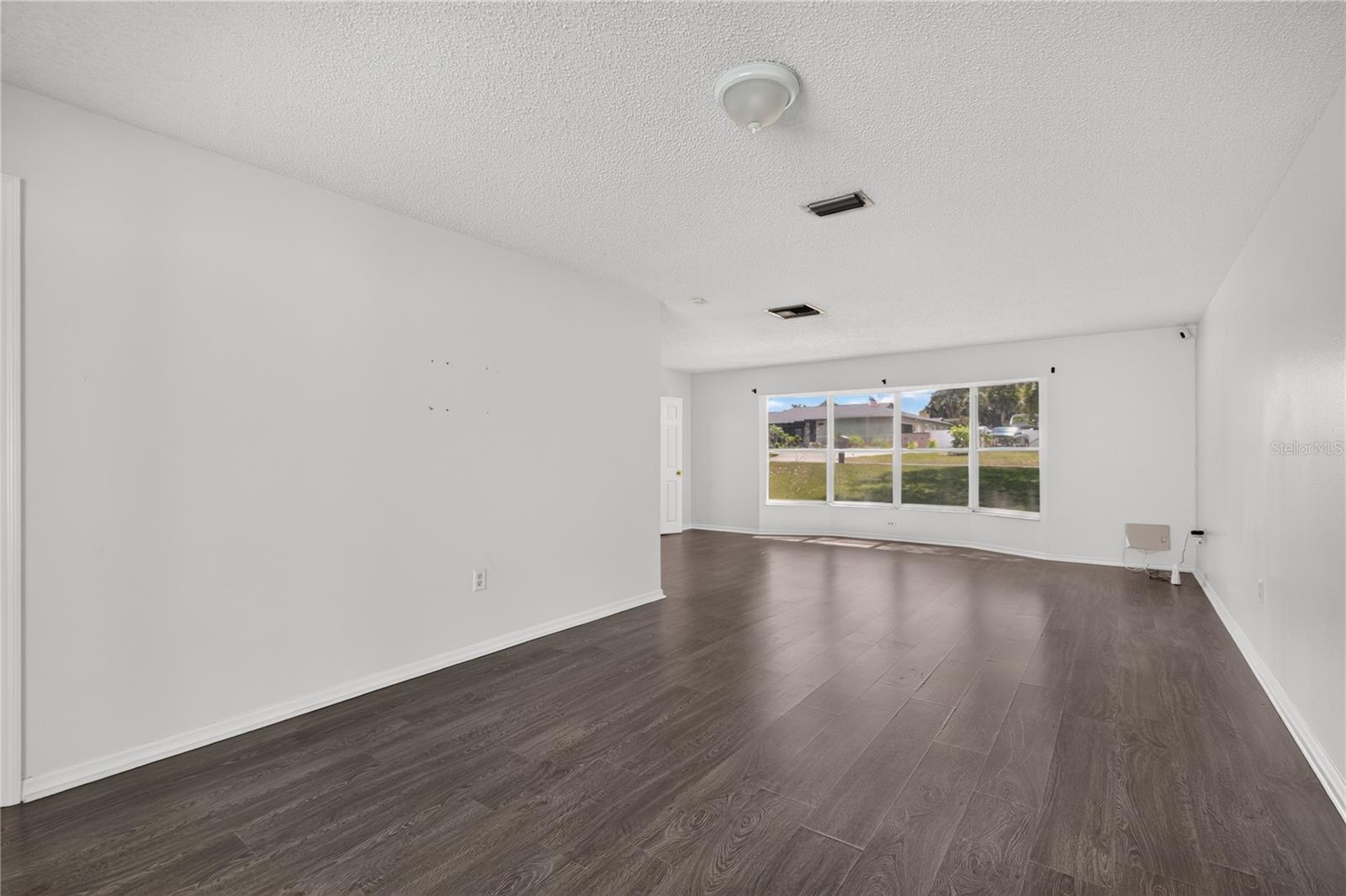 SILVER RIDGE - Residential