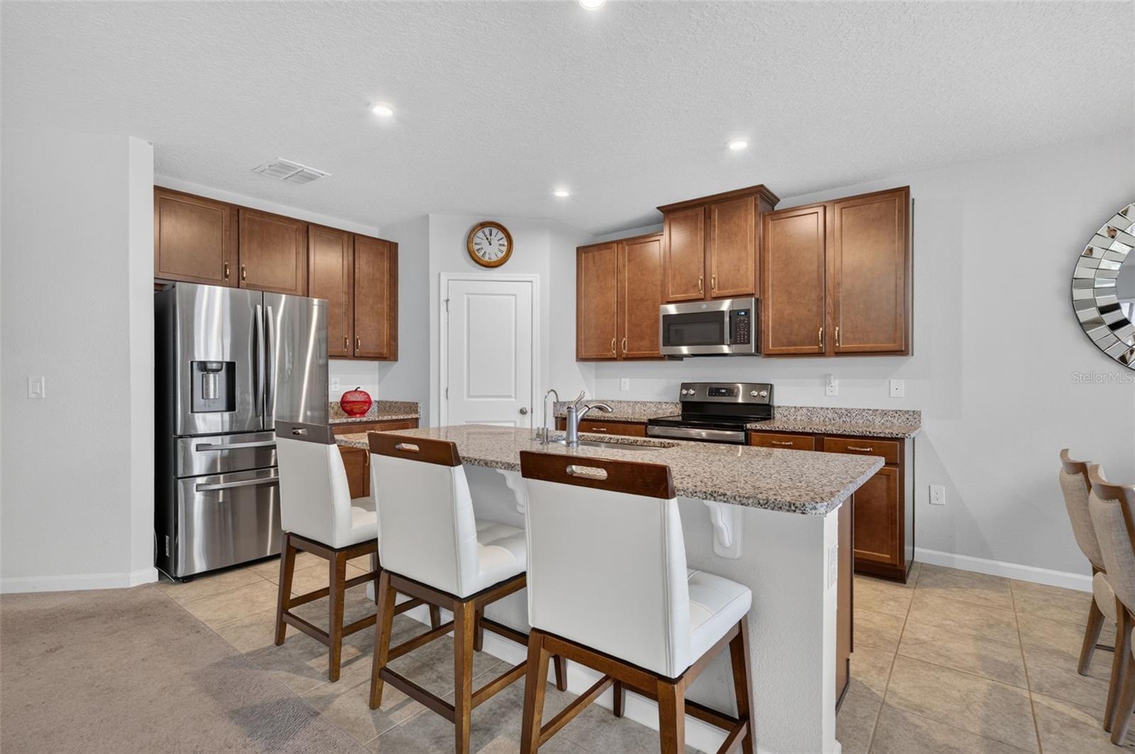 DORA LANDINGS - Residential