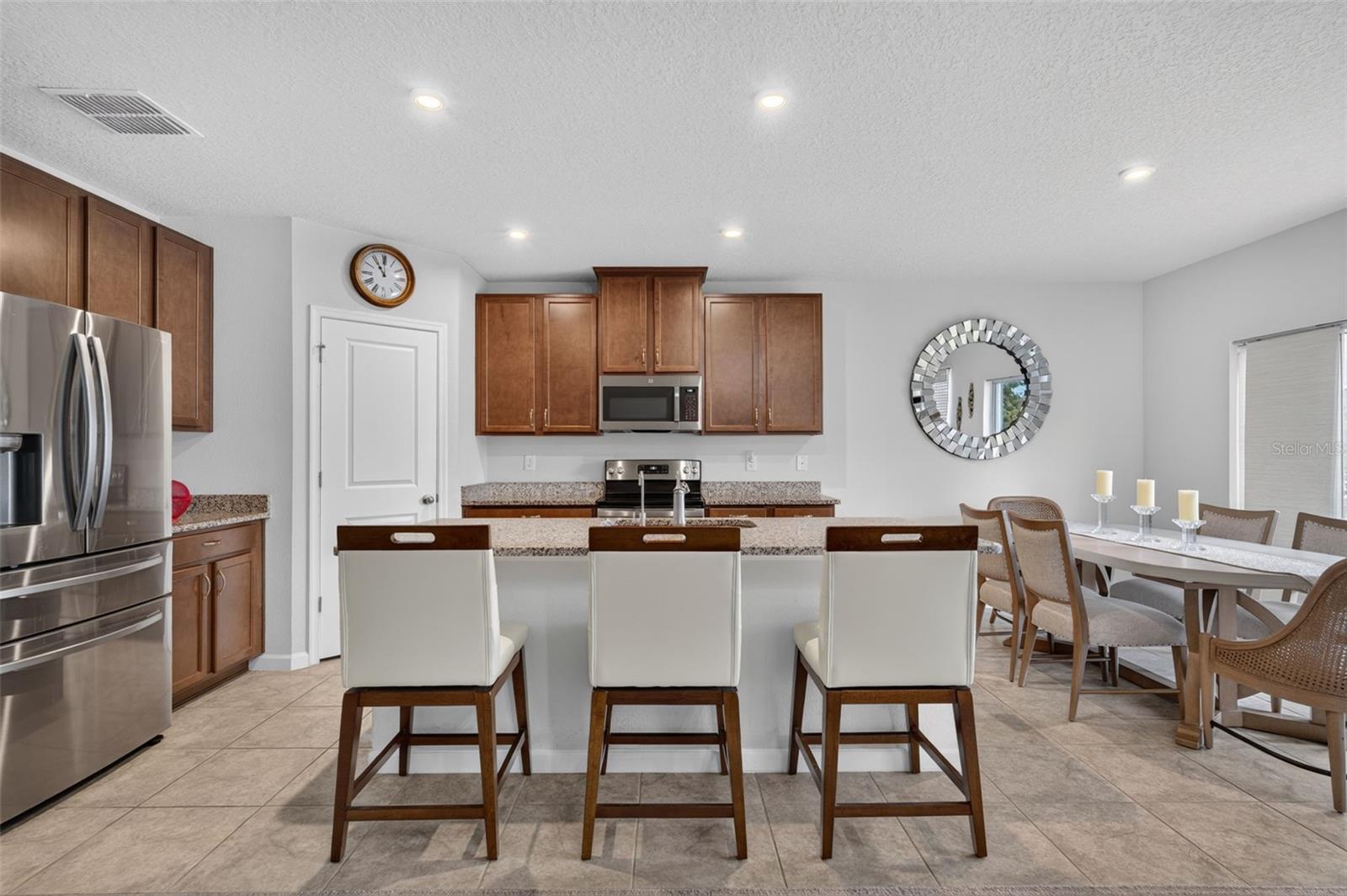 DORA LANDINGS - Residential