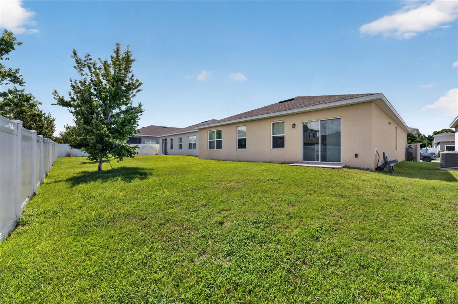 DORA LANDINGS - Residential