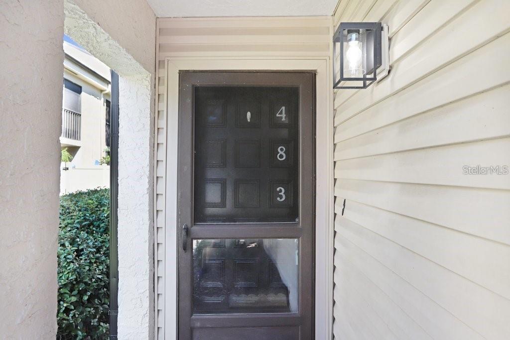 RIVER OAKS CONDO I - Residential Lease