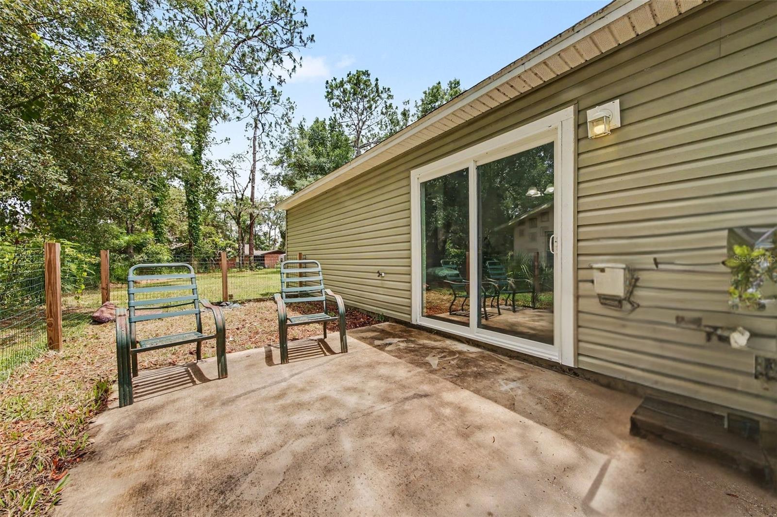 WOODS & LAKES SUB - Residential
