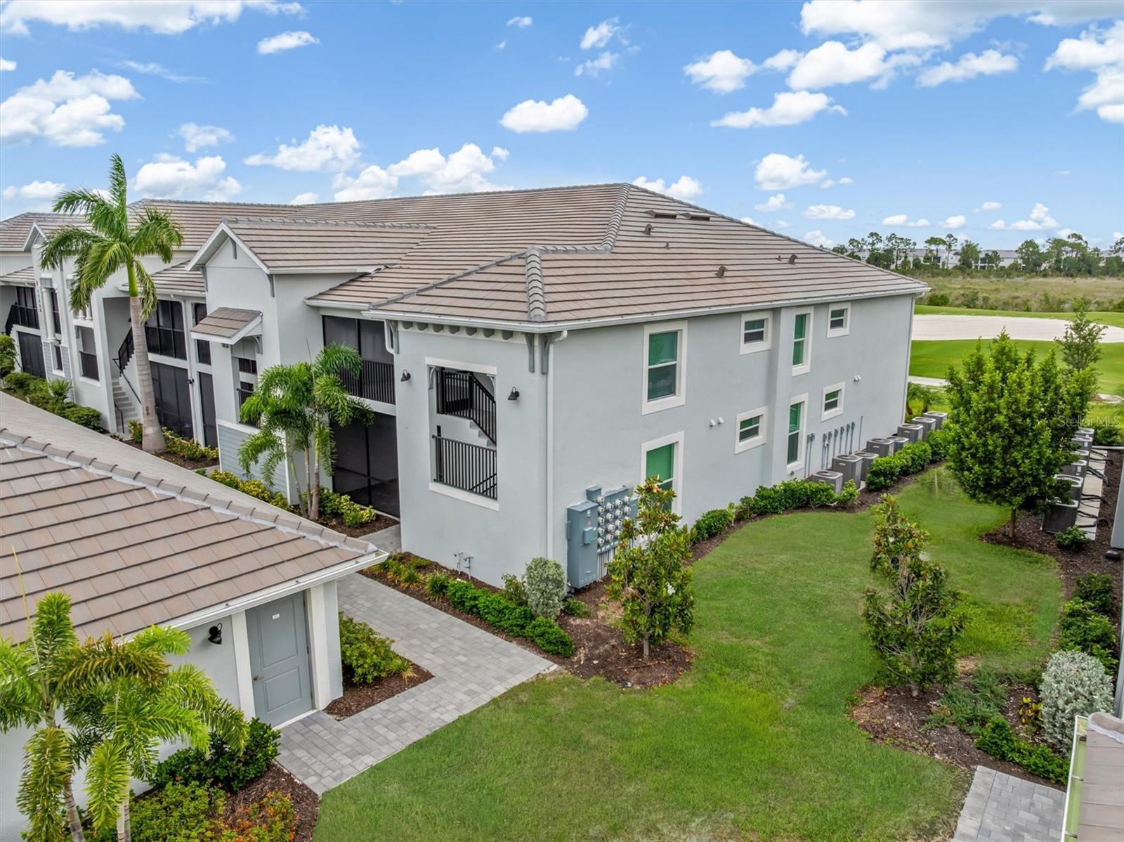 WELLEN PARK GOLF & COUNTRY CLUB - Residential