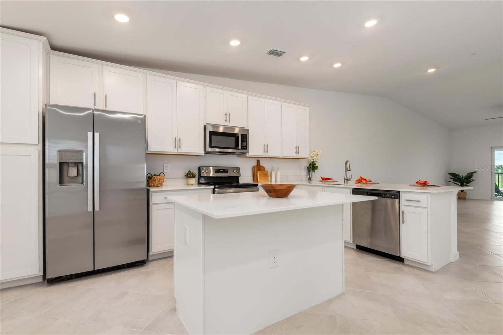 WELLEN PARK GOLF & COUNTRY CLUB - Residential