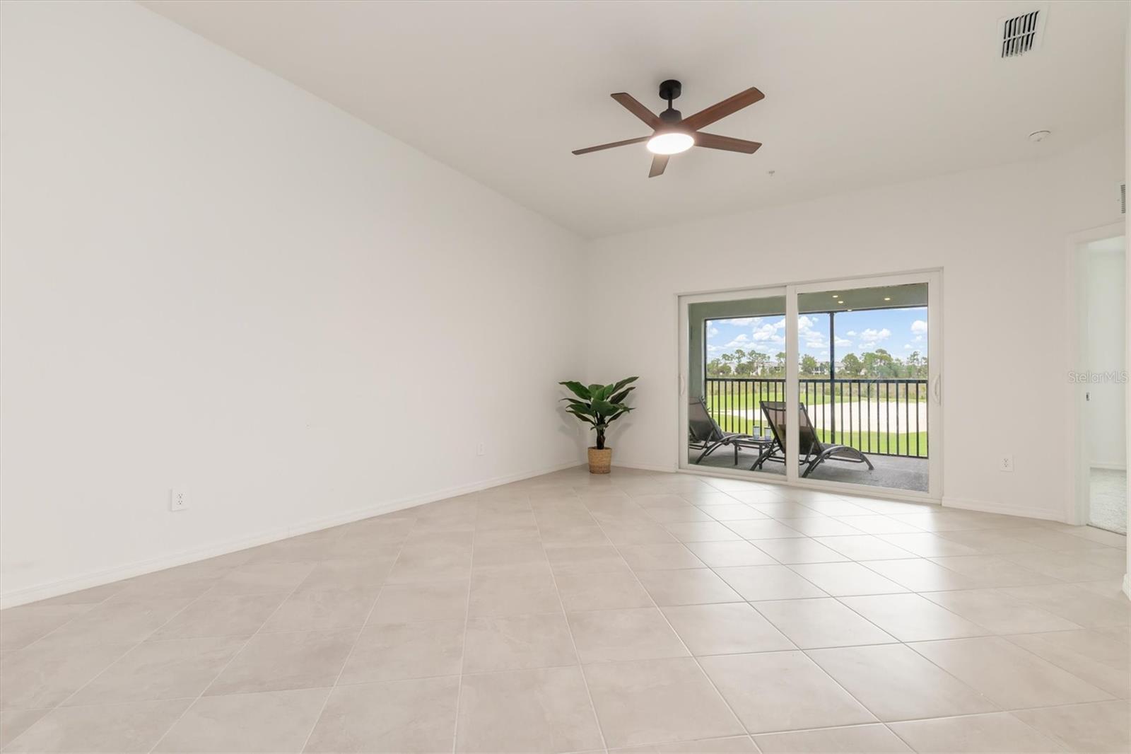 WELLEN PARK GOLF & COUNTRY CLUB - Residential