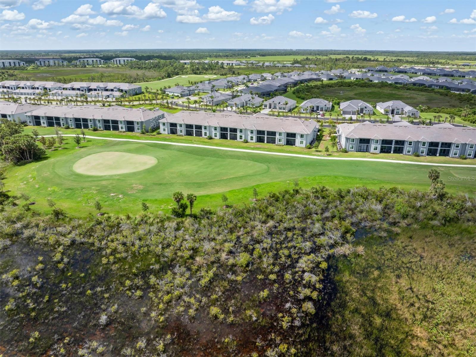 WELLEN PARK GOLF & COUNTRY CLUB - Residential