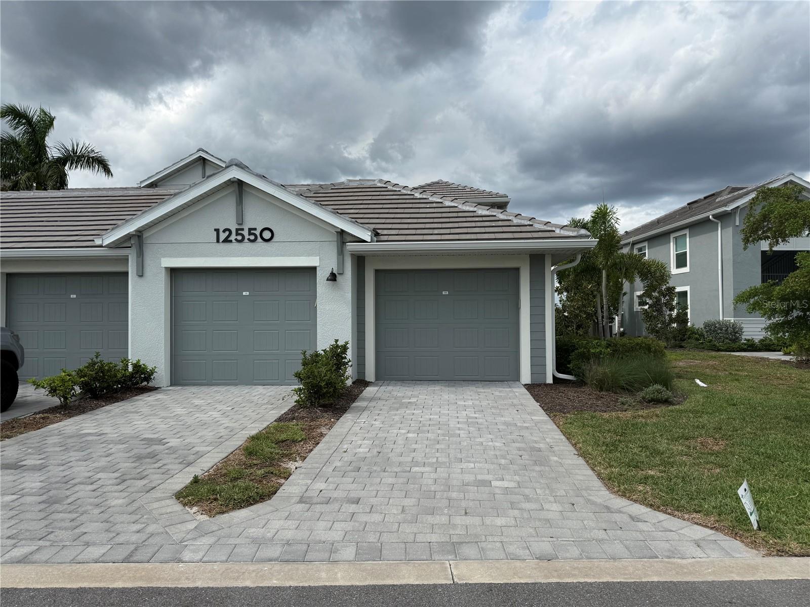 WELLEN PARK GOLF & COUNTRY CLUB - Residential