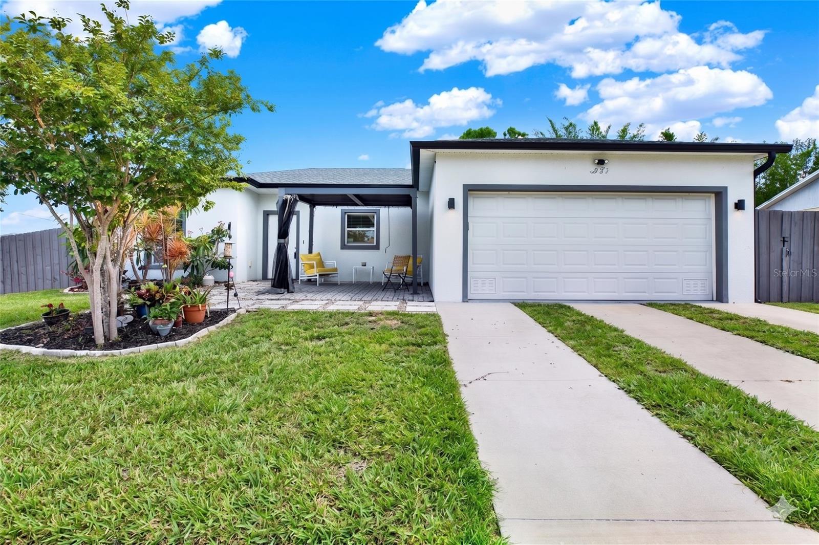 ALOHA GARDENS - Residential