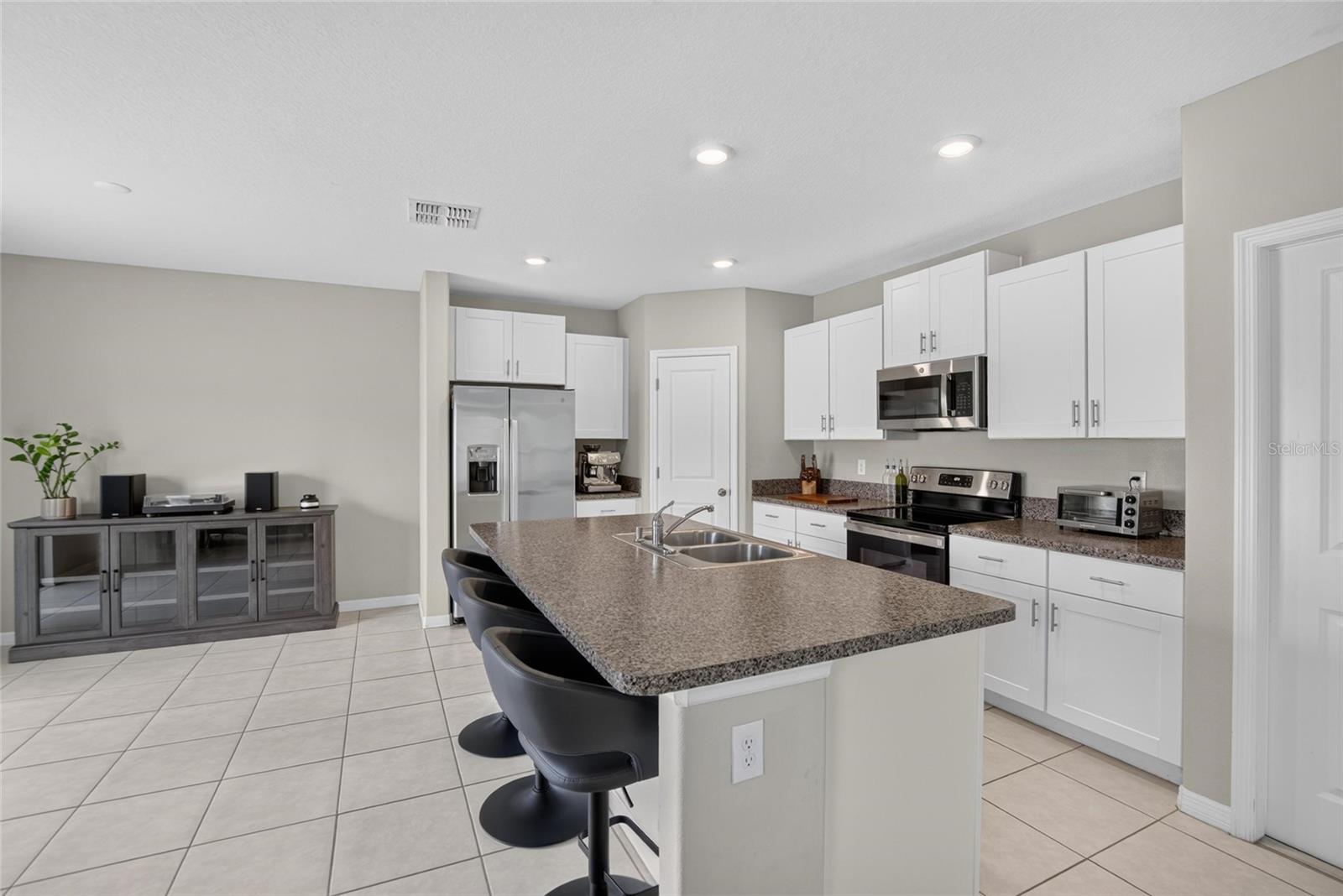 TOUCHSTONE PH 5 - Residential