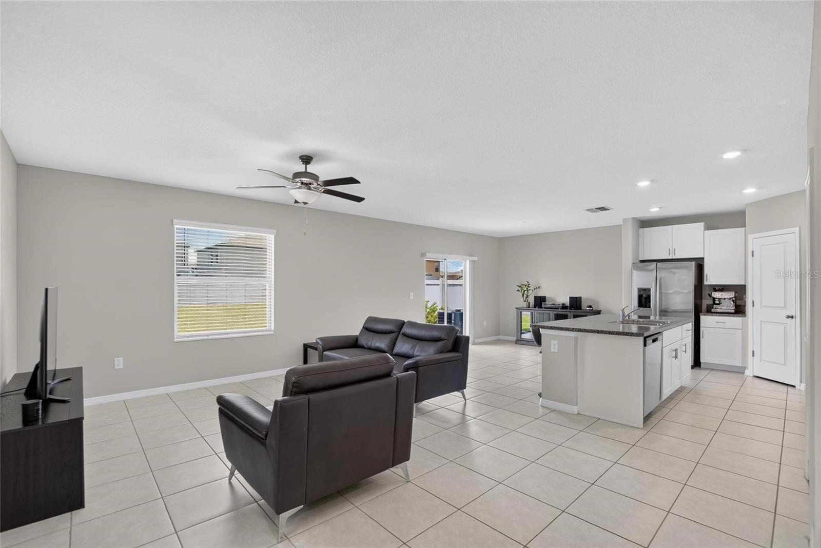 TOUCHSTONE PH 5 - Residential