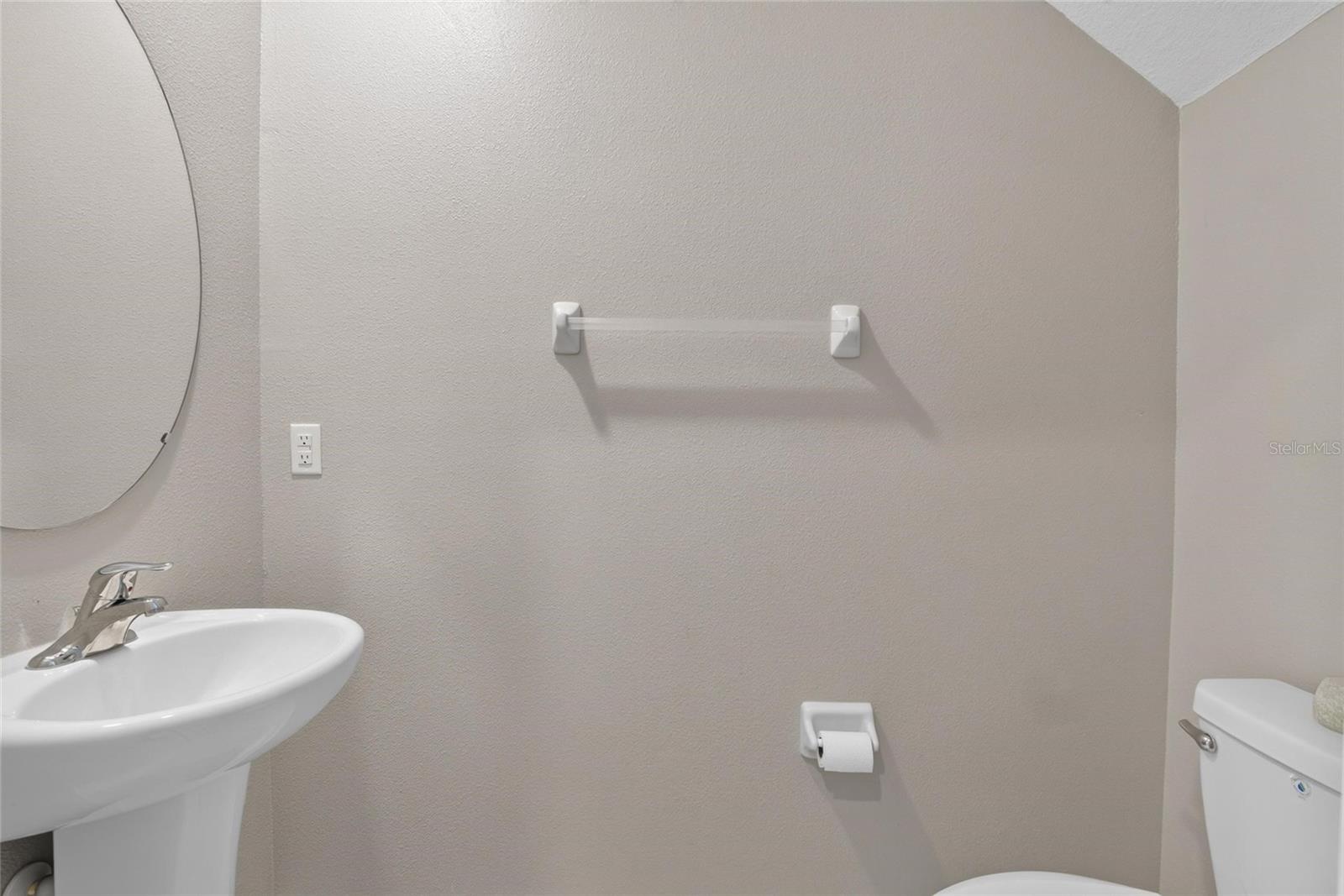 TOUCHSTONE PH 5 - Residential