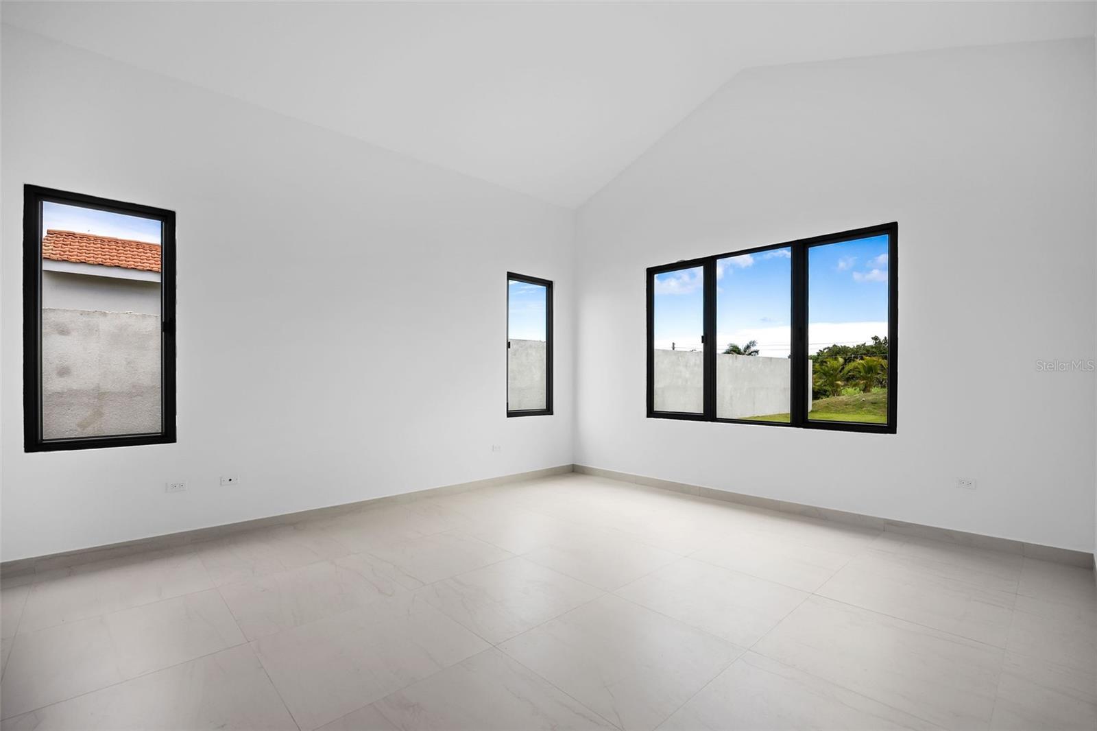 SABANERA DORADO - Residential