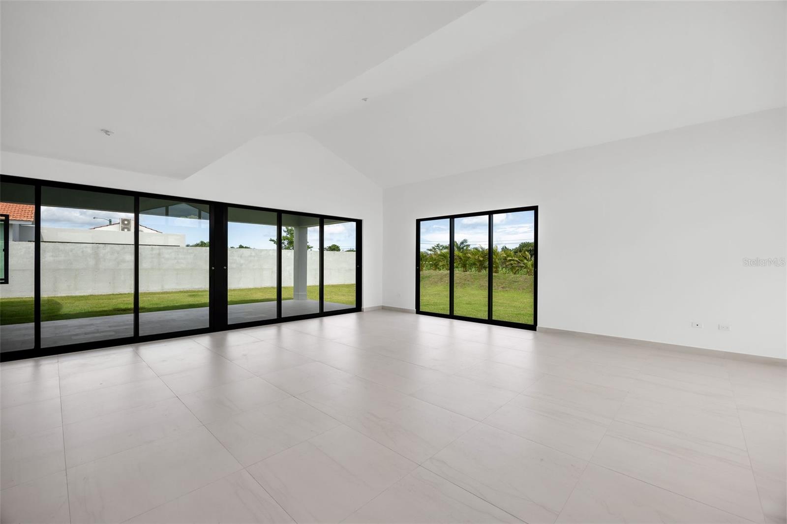 SABANERA DORADO - Residential