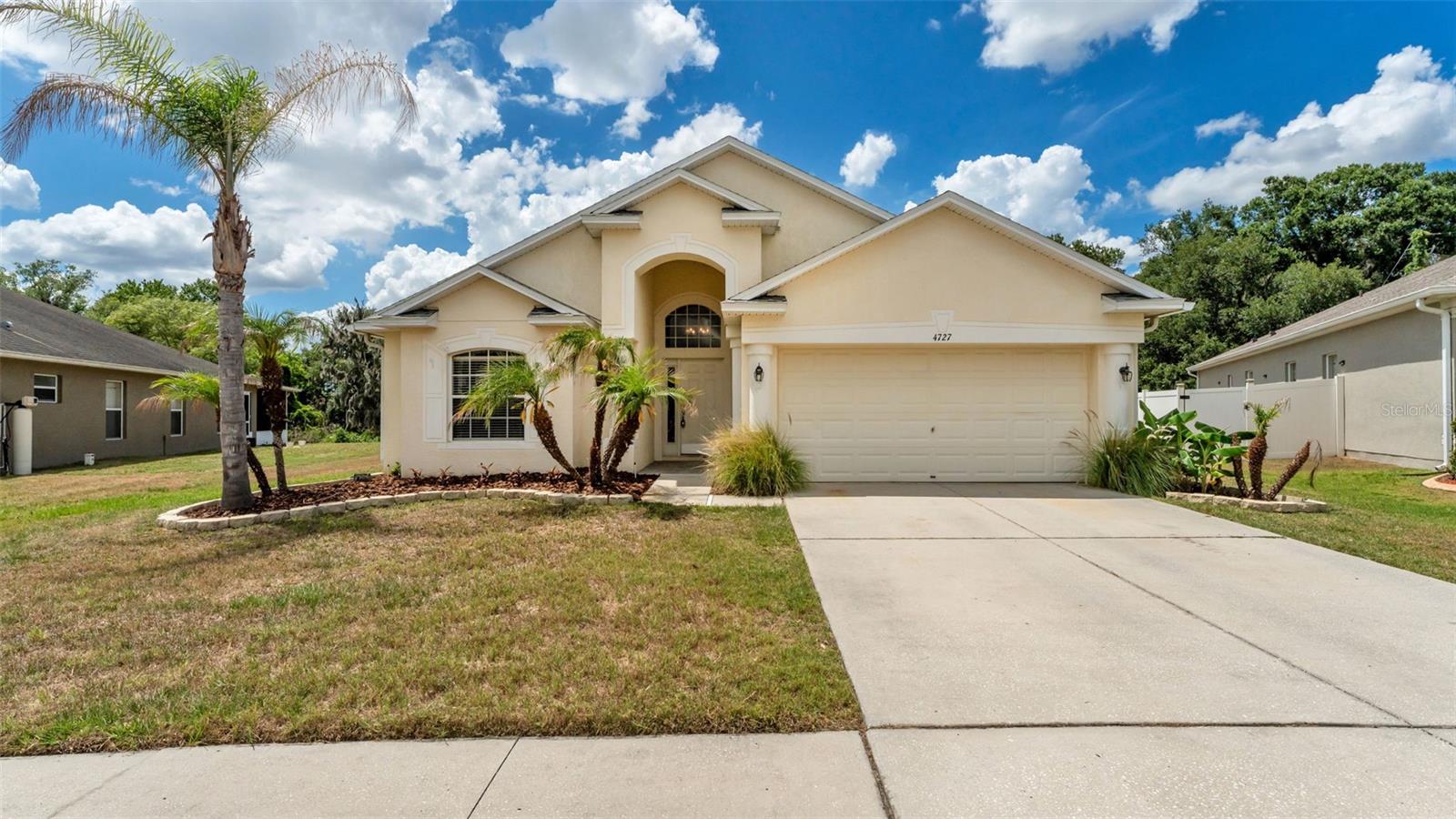 CREEKSIDE - Residential