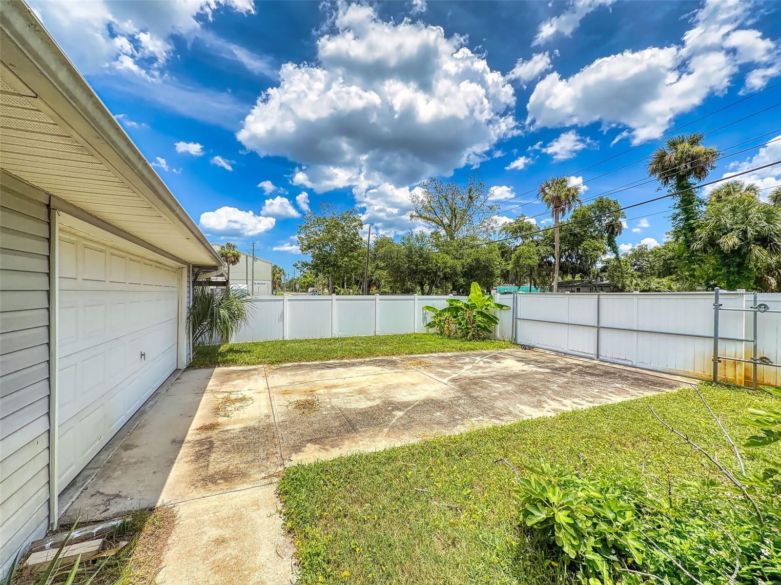 INWOOD NEW SMYRNA - Residential