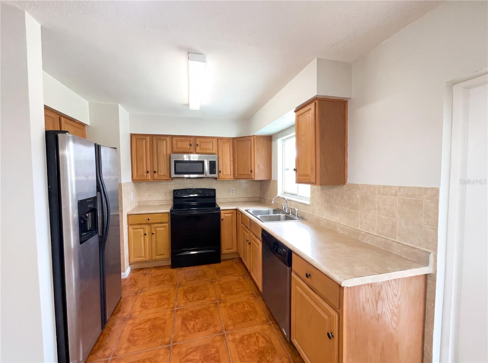 SIGNAL HILL - Residential