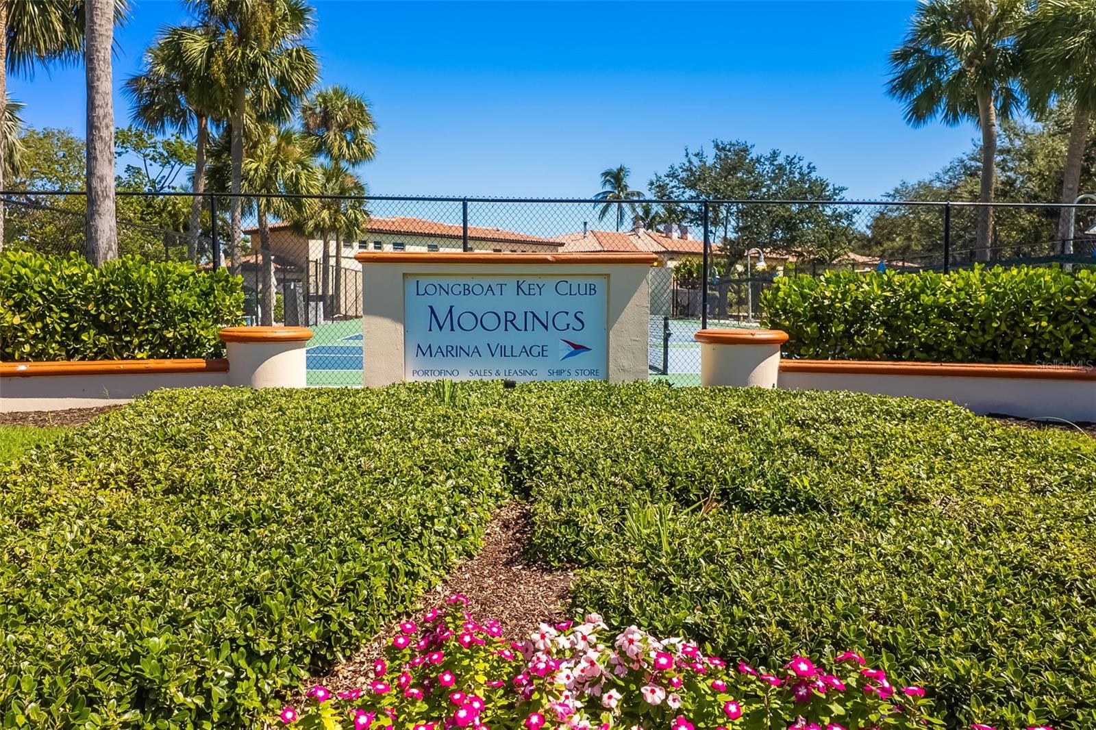BAY ISLES - Residential