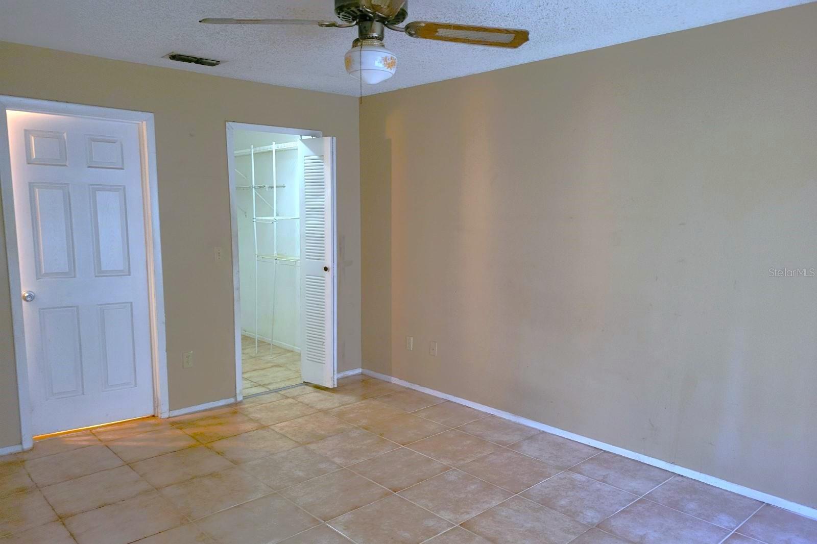 NORTHLAKE VILLAGE CONDO 7 - Residential Lease
