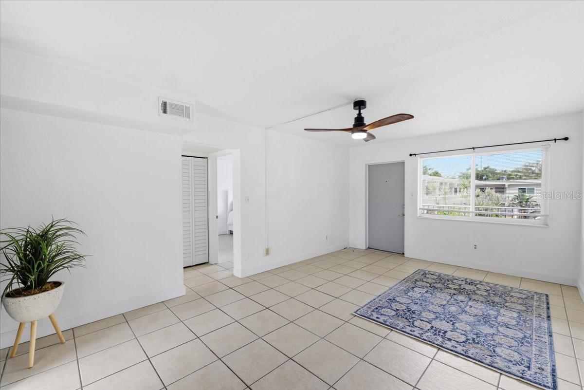 PASADENA PLAZA CONDO - Residential