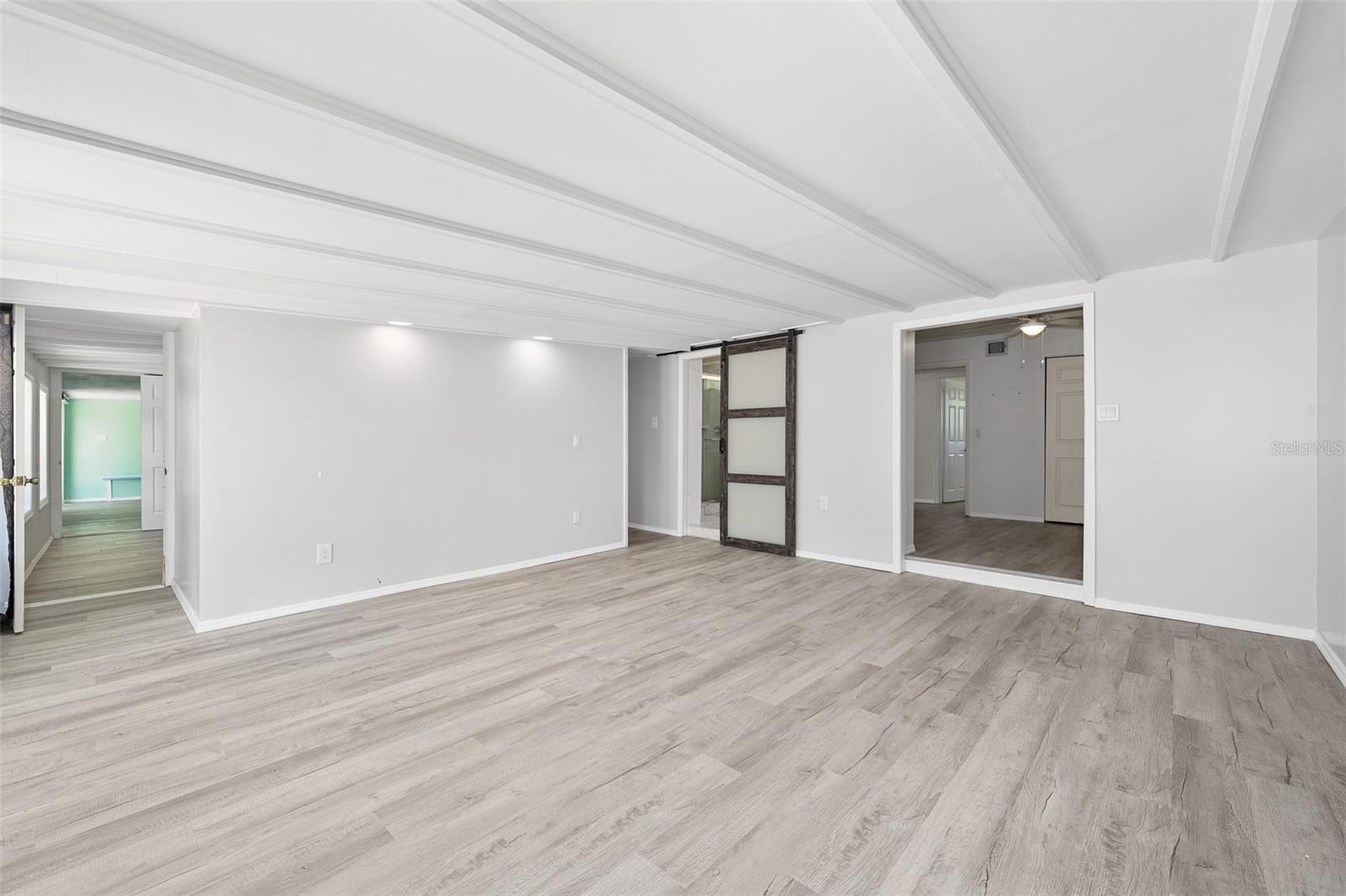 ORMOND TERRACE - Residential