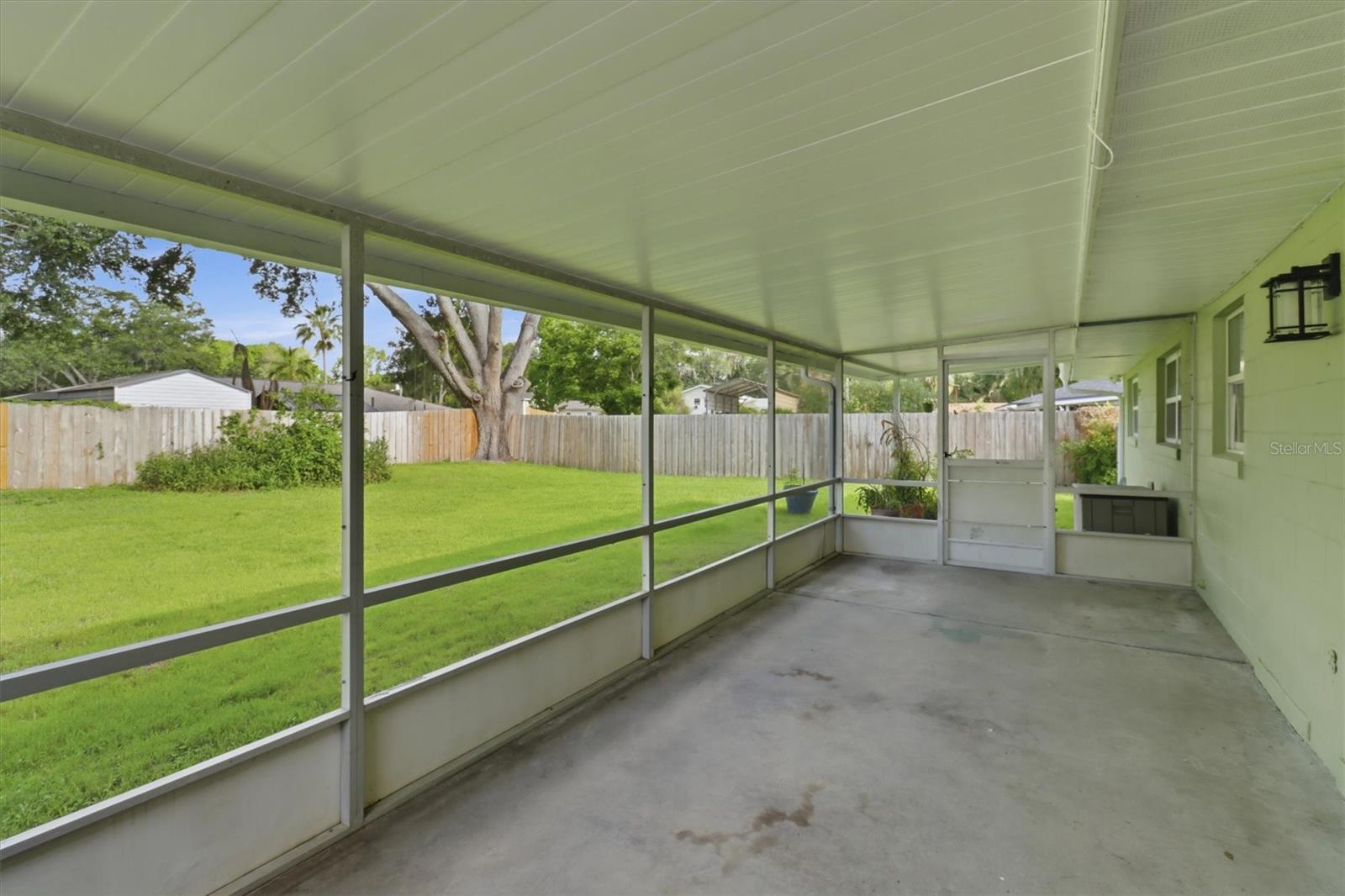 SPRING OAKS UNIT 4 - Residential
