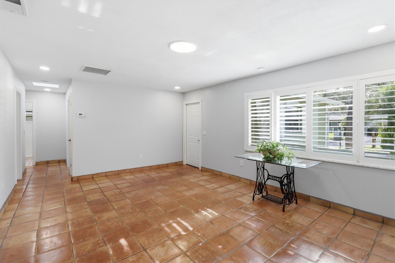 SPRING OAKS UNIT 4 - Residential