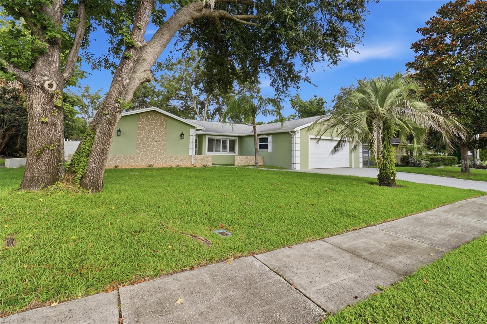 SPRING OAKS UNIT 4 - Residential