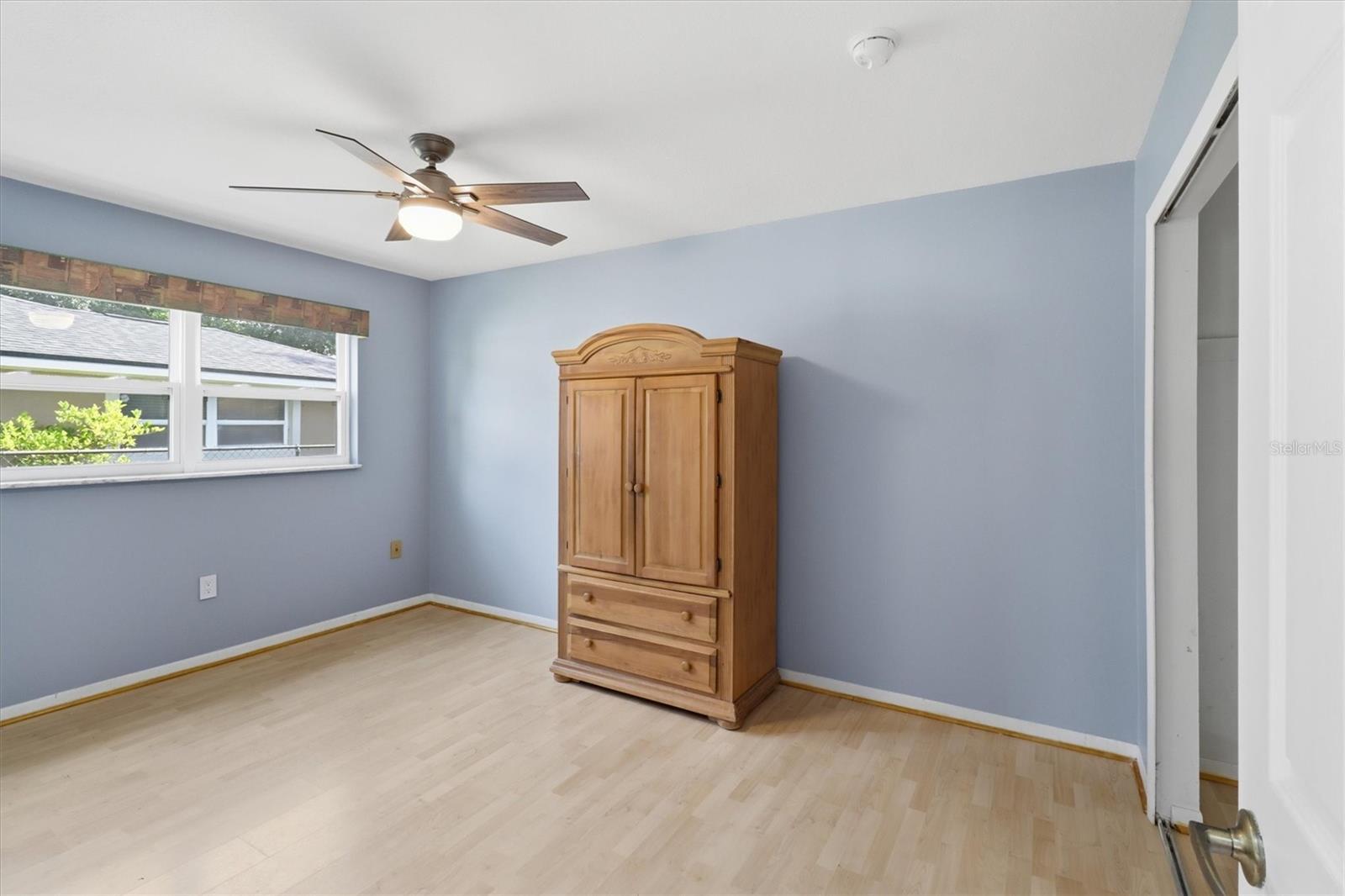 SPRING OAKS UNIT 4 - Residential