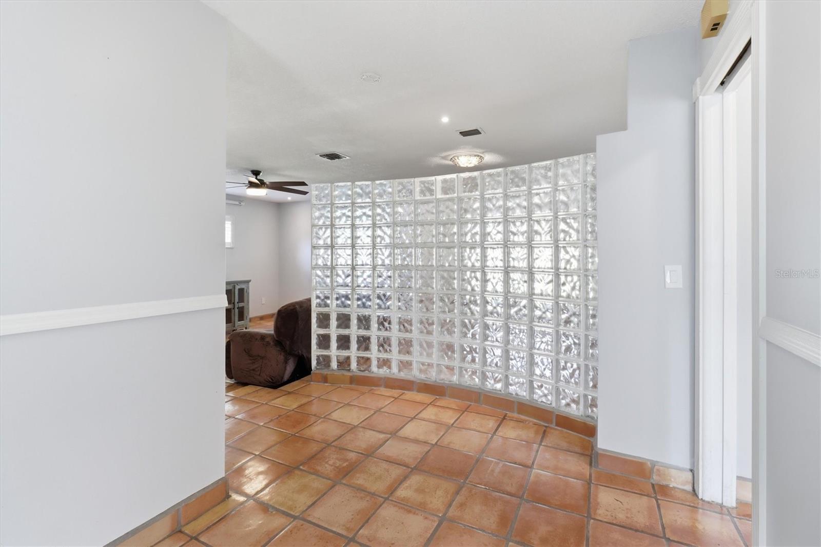 SPRING OAKS UNIT 4 - Residential