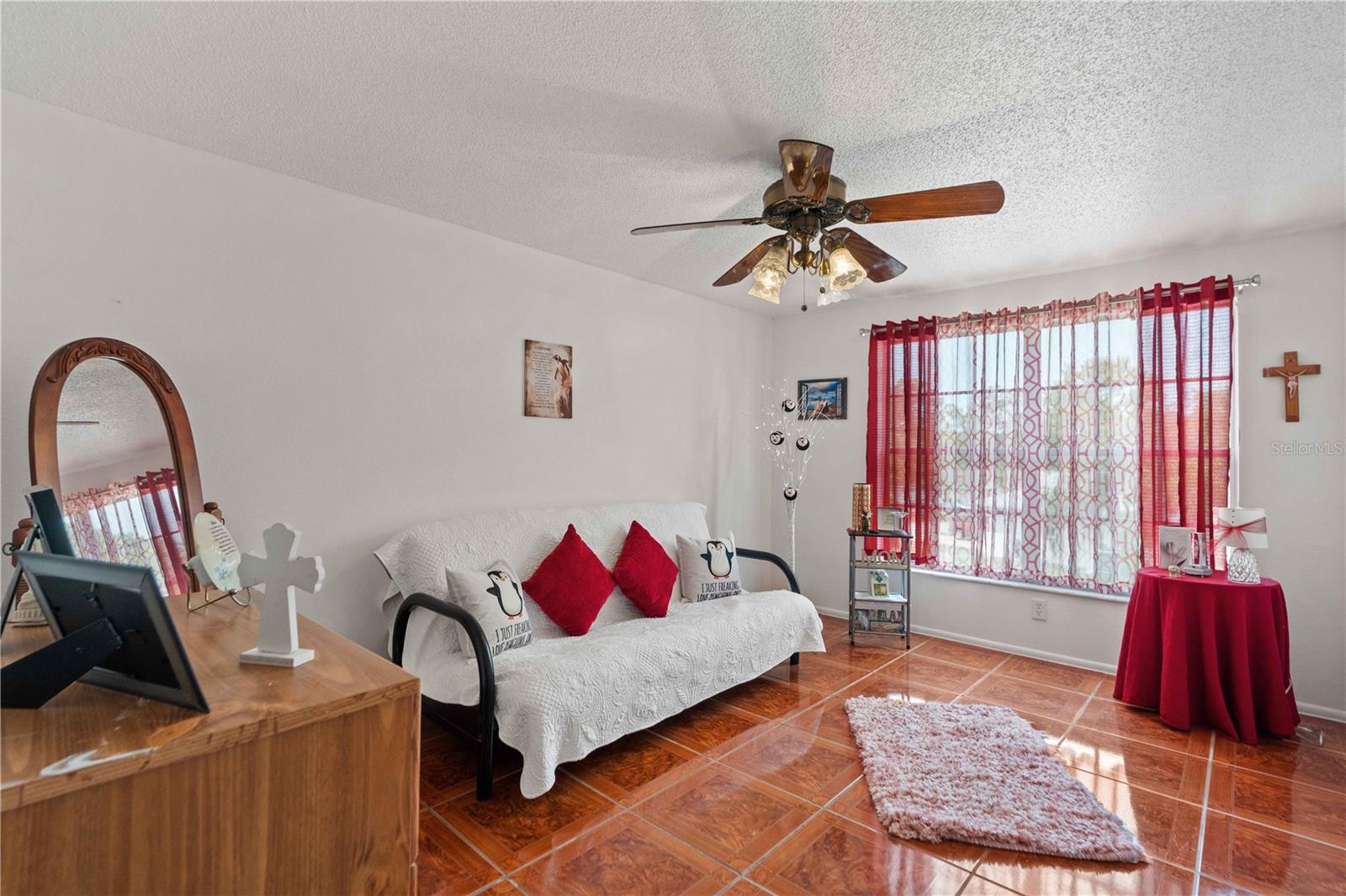 BEACON WOODS VILLAGE - Residential