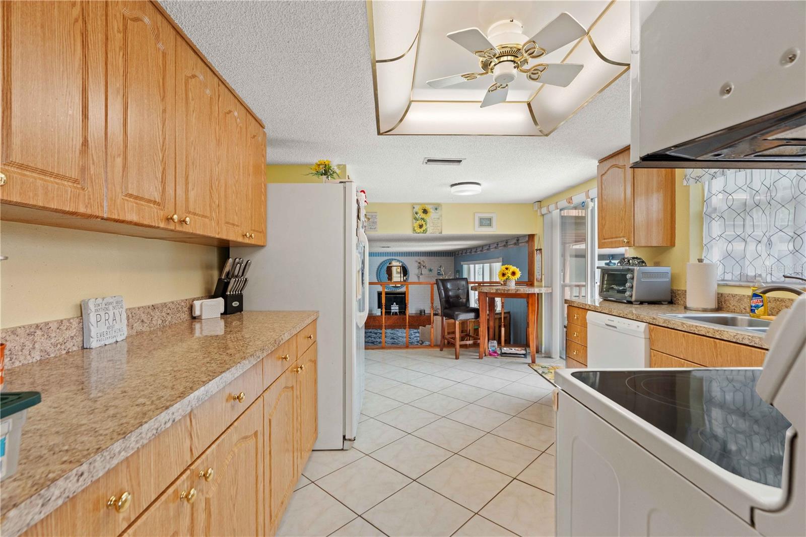 BEACON WOODS VILLAGE - Residential