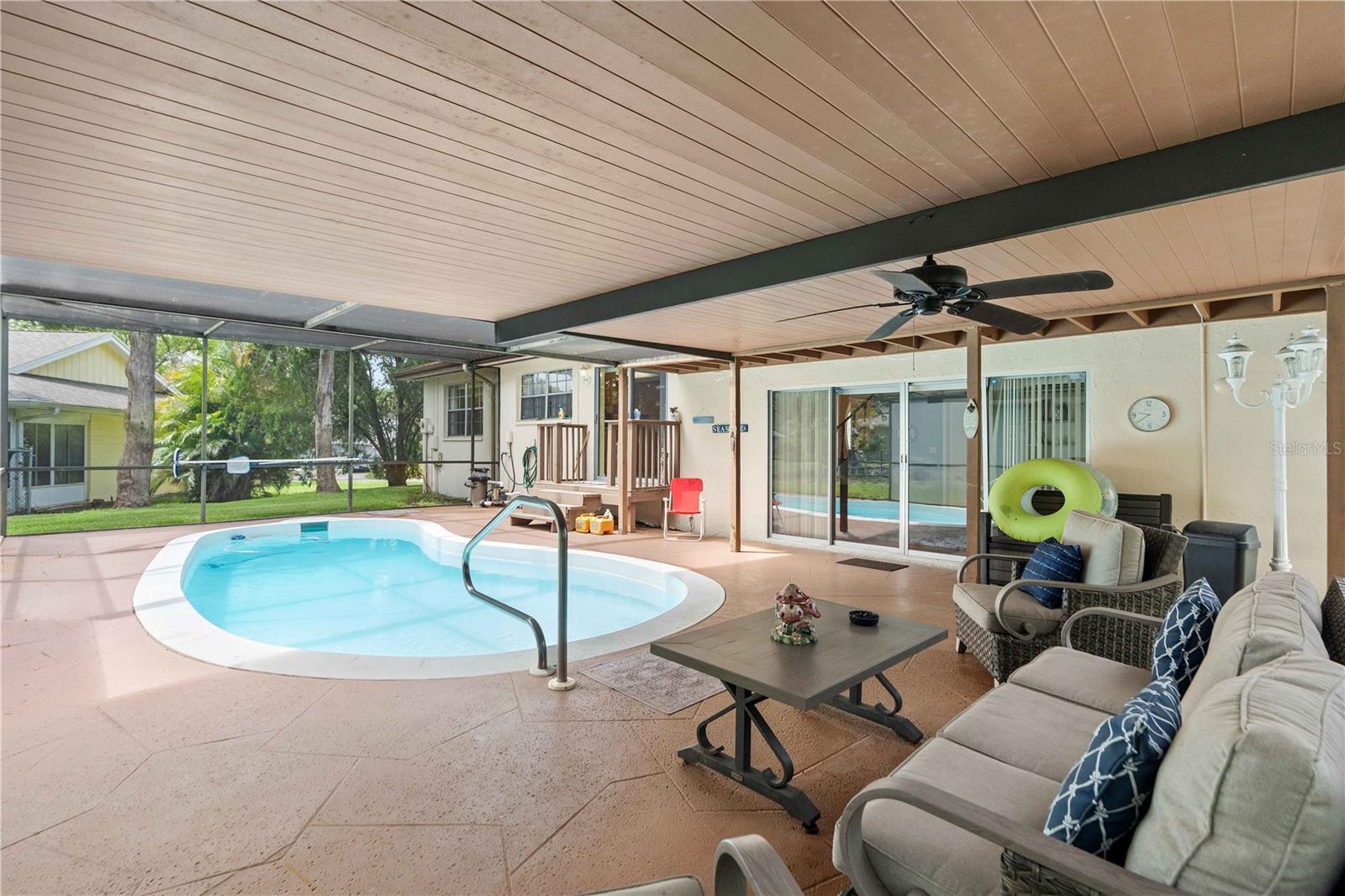 BEACON WOODS VILLAGE - Residential