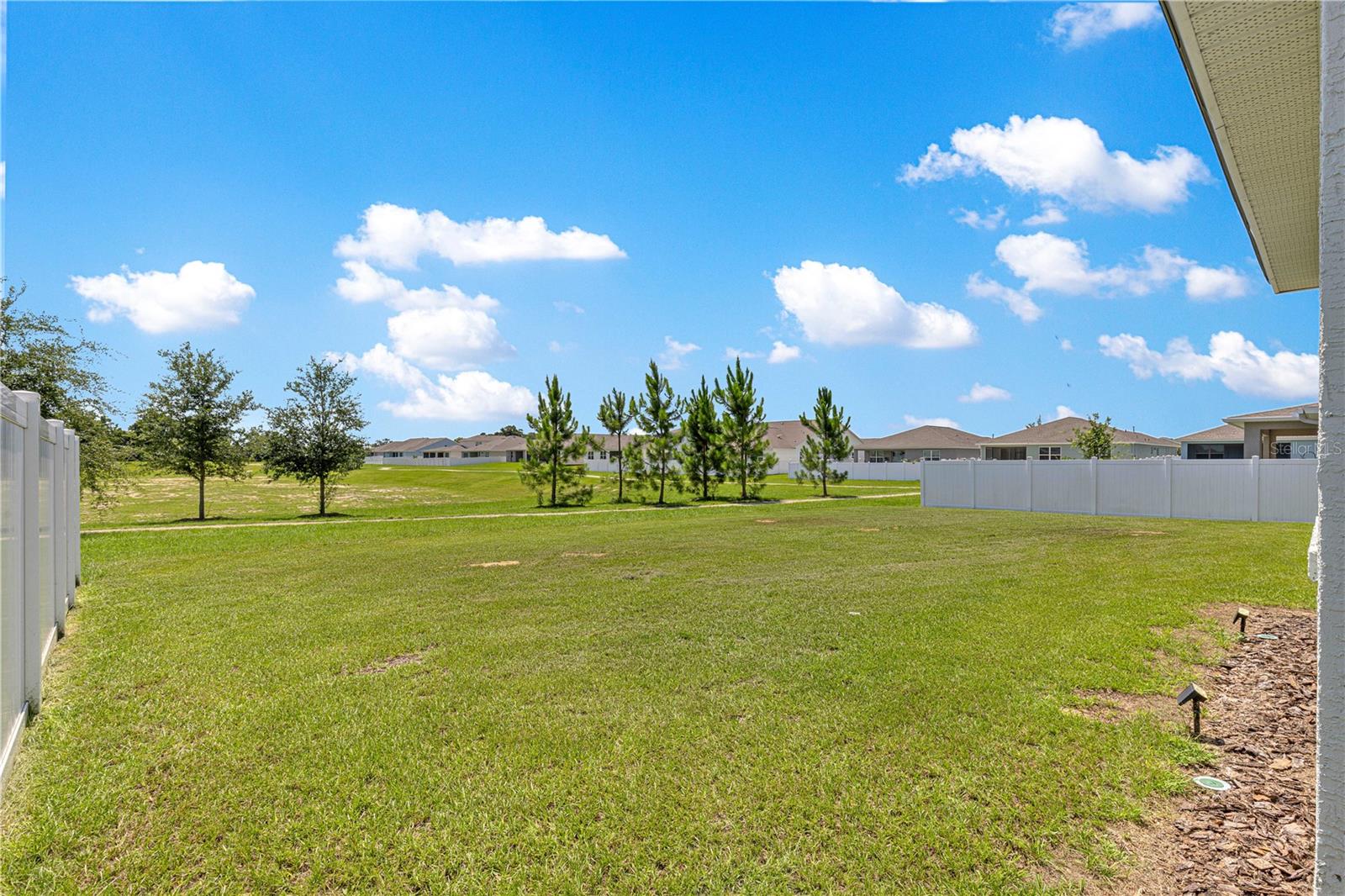 CALESA TOWNSHIP ROAN HILLS - Residential