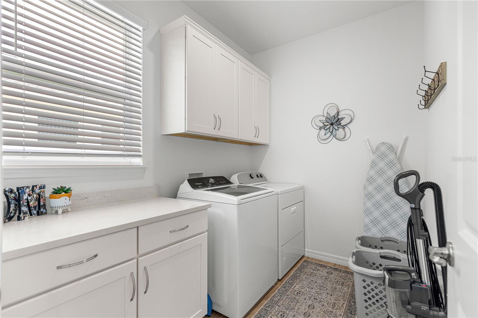 CALESA TOWNSHIP ROAN HILLS - Residential