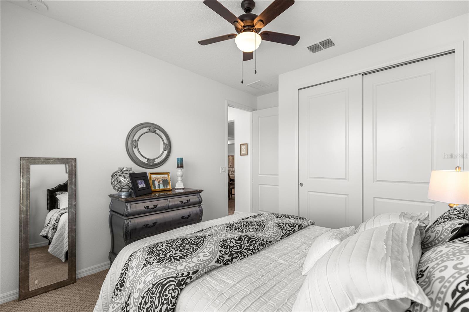 CALESA TOWNSHIP ROAN HILLS - Residential