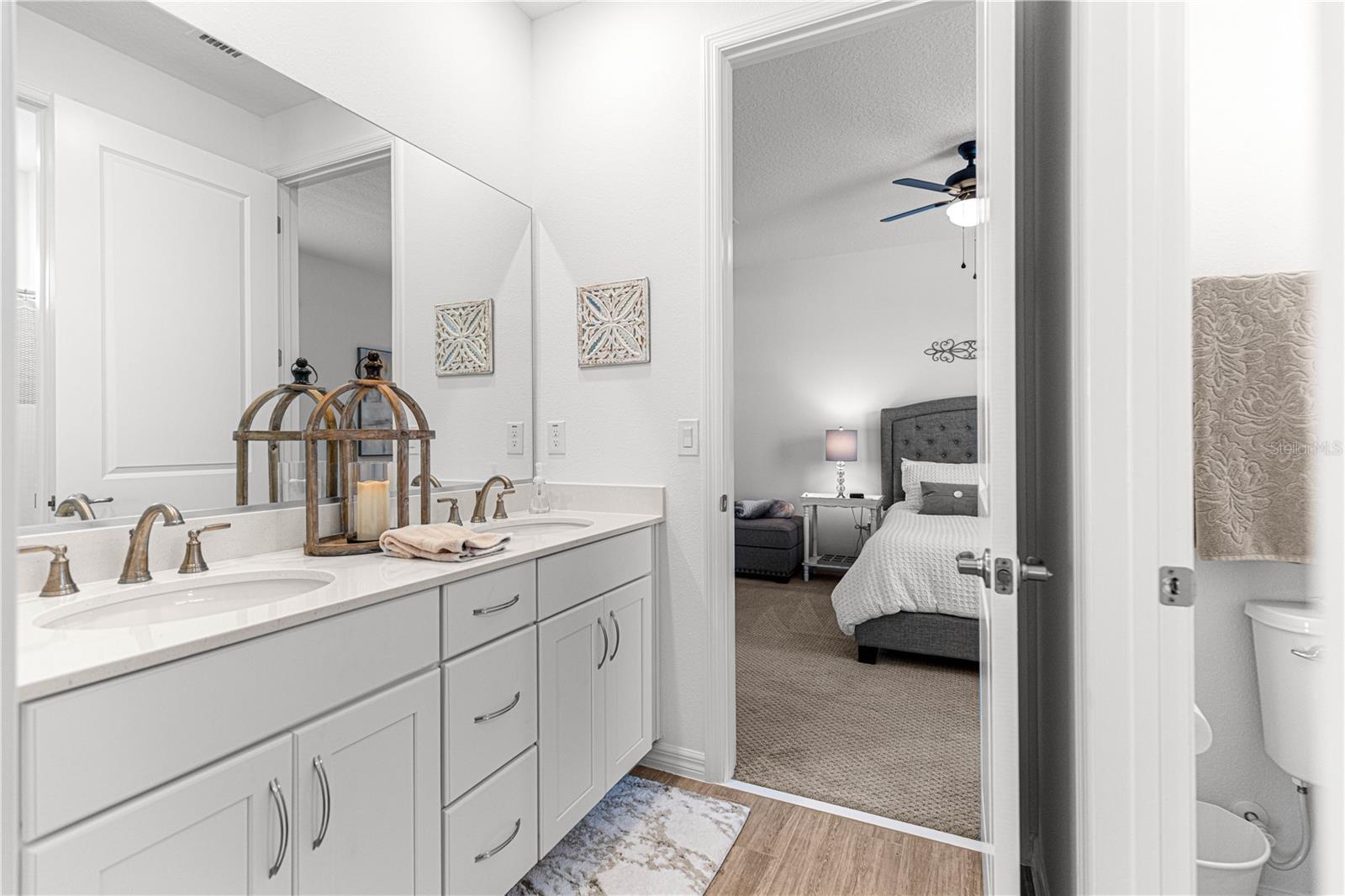 CALESA TOWNSHIP ROAN HILLS - Residential