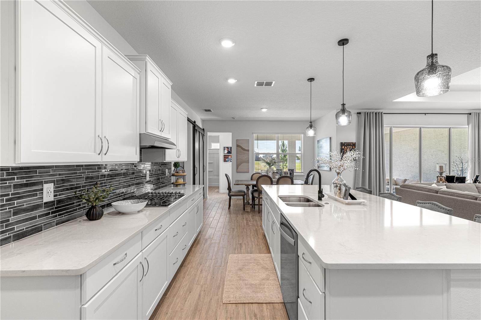 CALESA TOWNSHIP ROAN HILLS - Residential