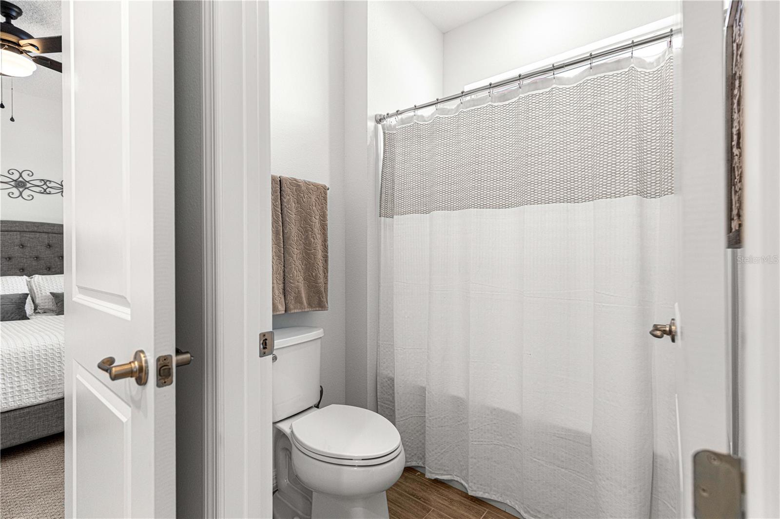 CALESA TOWNSHIP ROAN HILLS - Residential