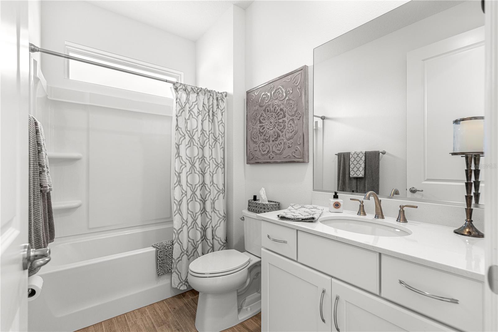 CALESA TOWNSHIP ROAN HILLS - Residential