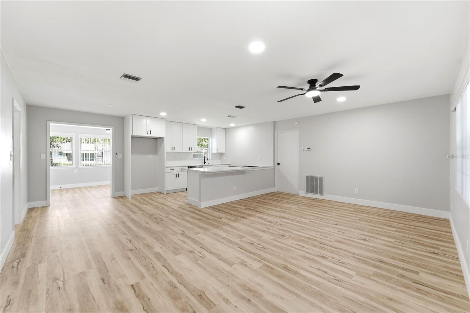 LAKE MARIE ESTATES REP - Residential