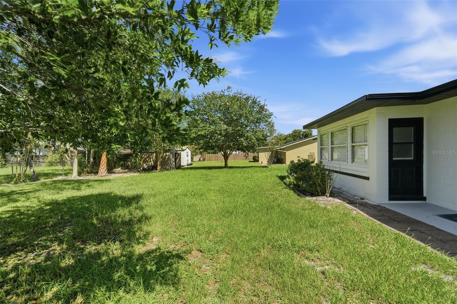LAKE MARIE ESTATES REP - Residential