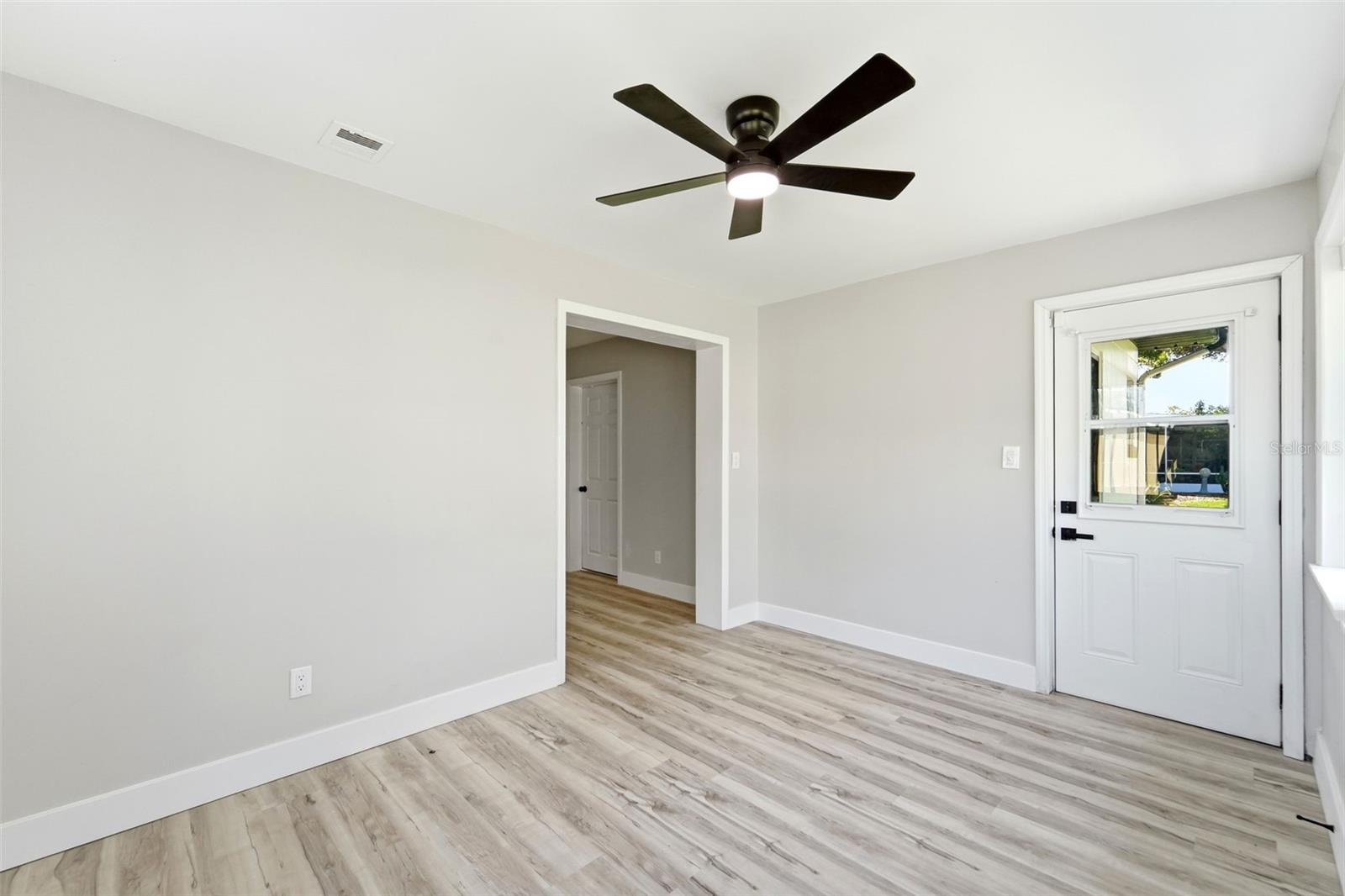 LAKE MARIE ESTATES REP - Residential