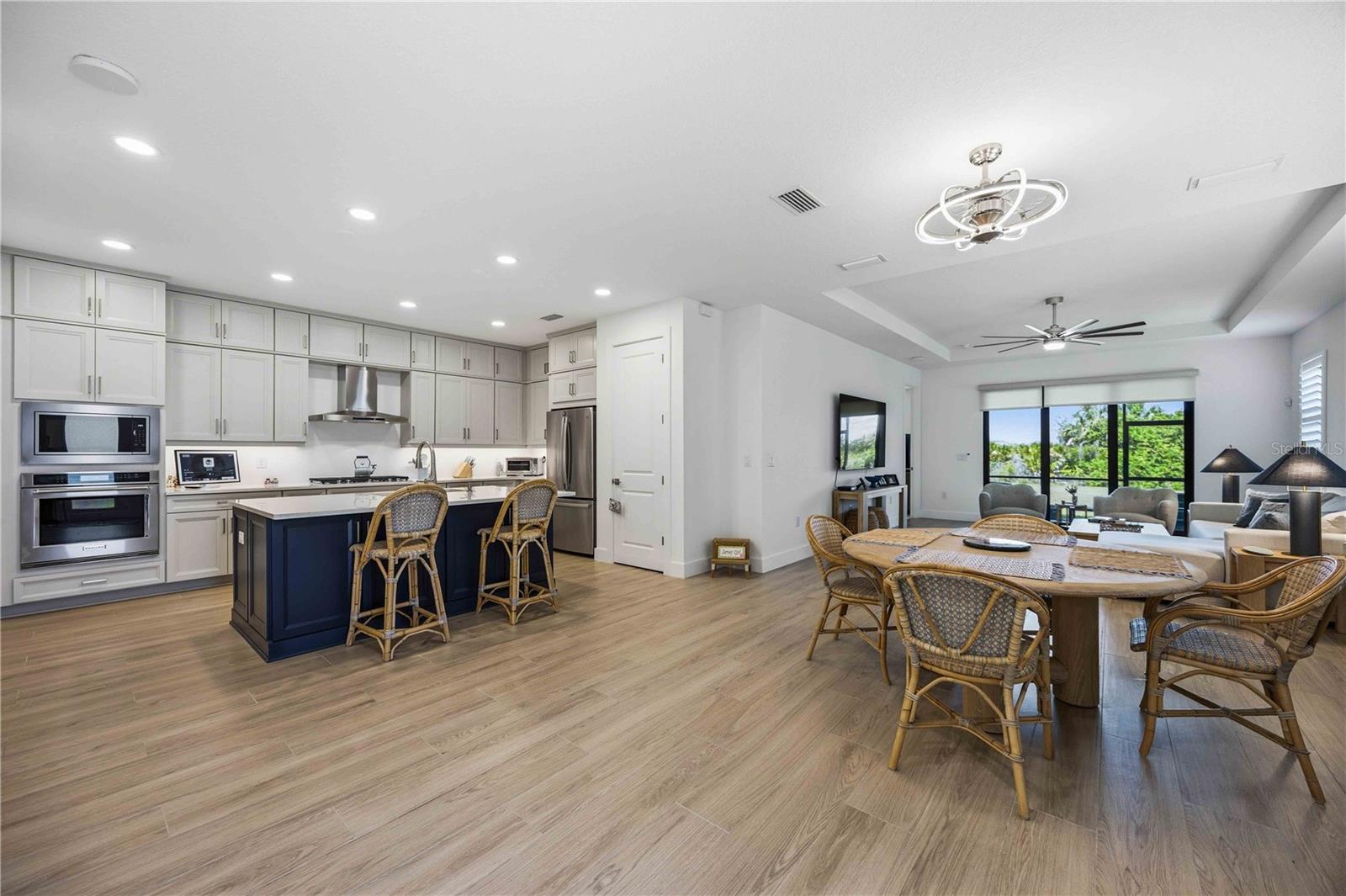 SOLSTICE PH ONE - Residential