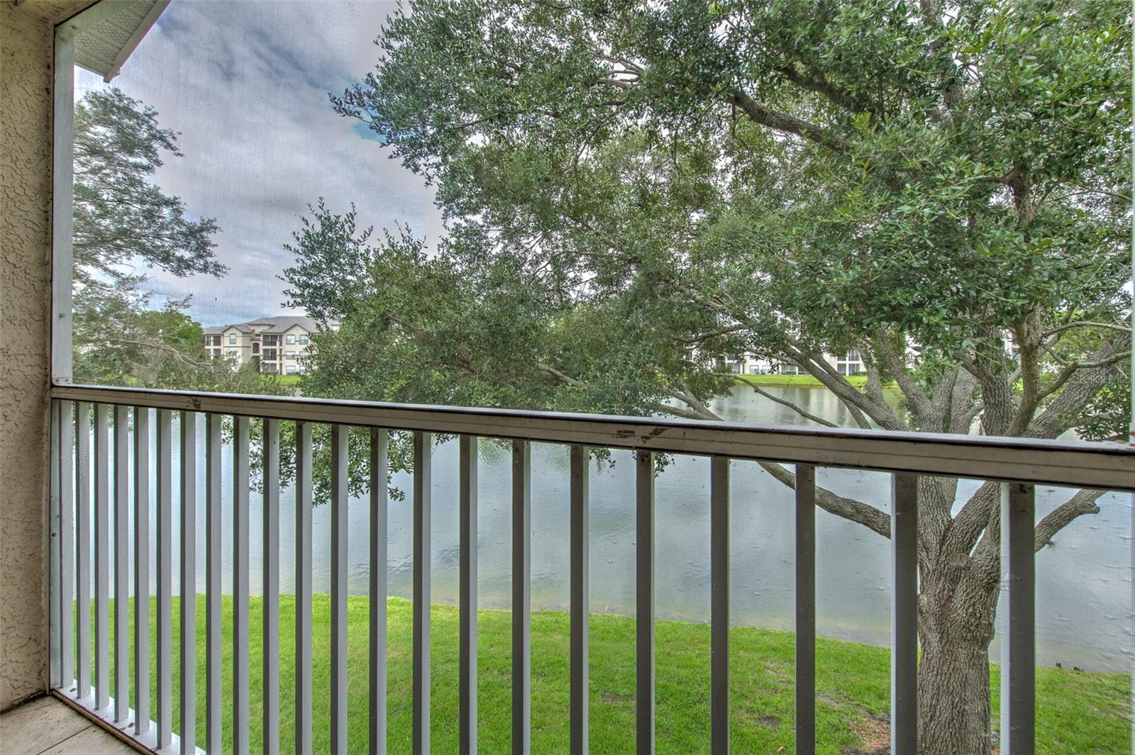 LAKE POINTE - Residential