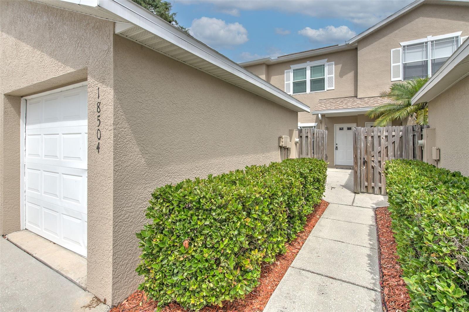 LAKE POINTE - Residential