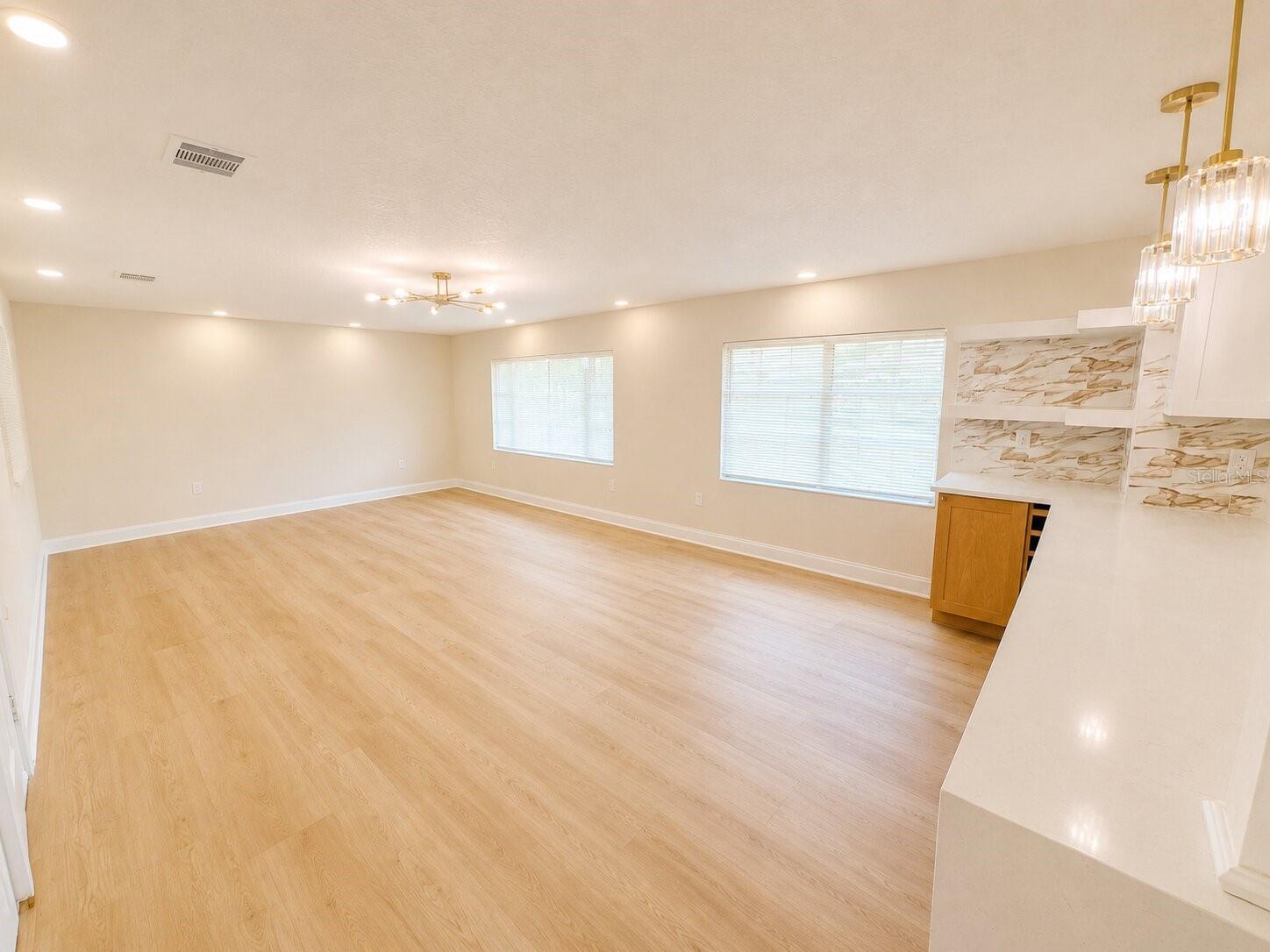 WATCH HILL - Residential