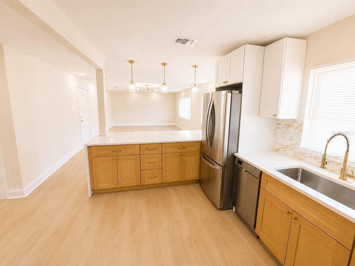 WATCH HILL - Residential