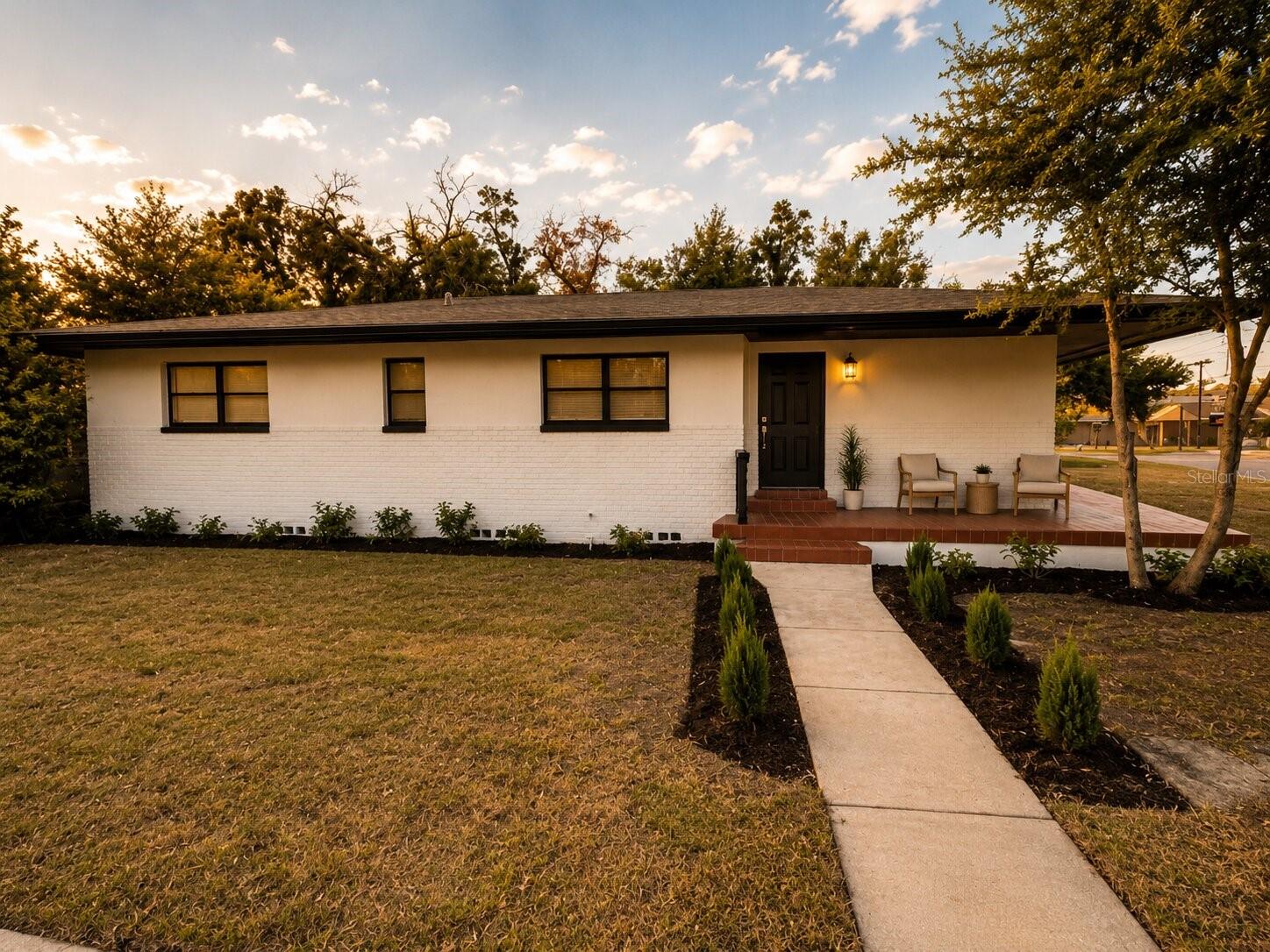 WATCH HILL - Residential