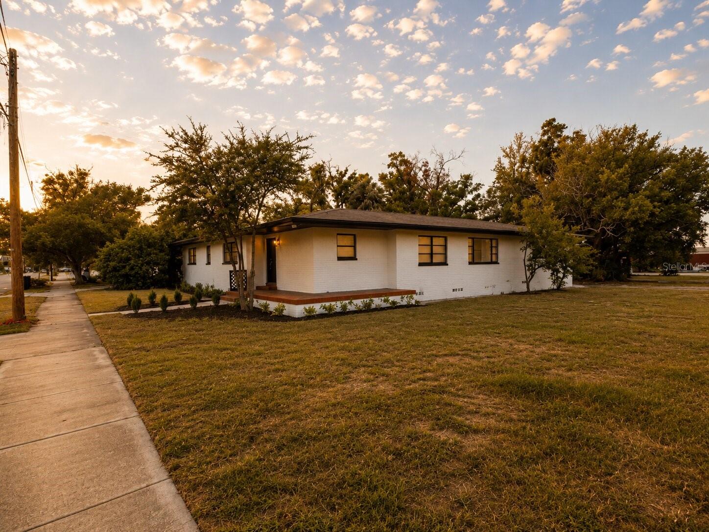 WATCH HILL - Residential