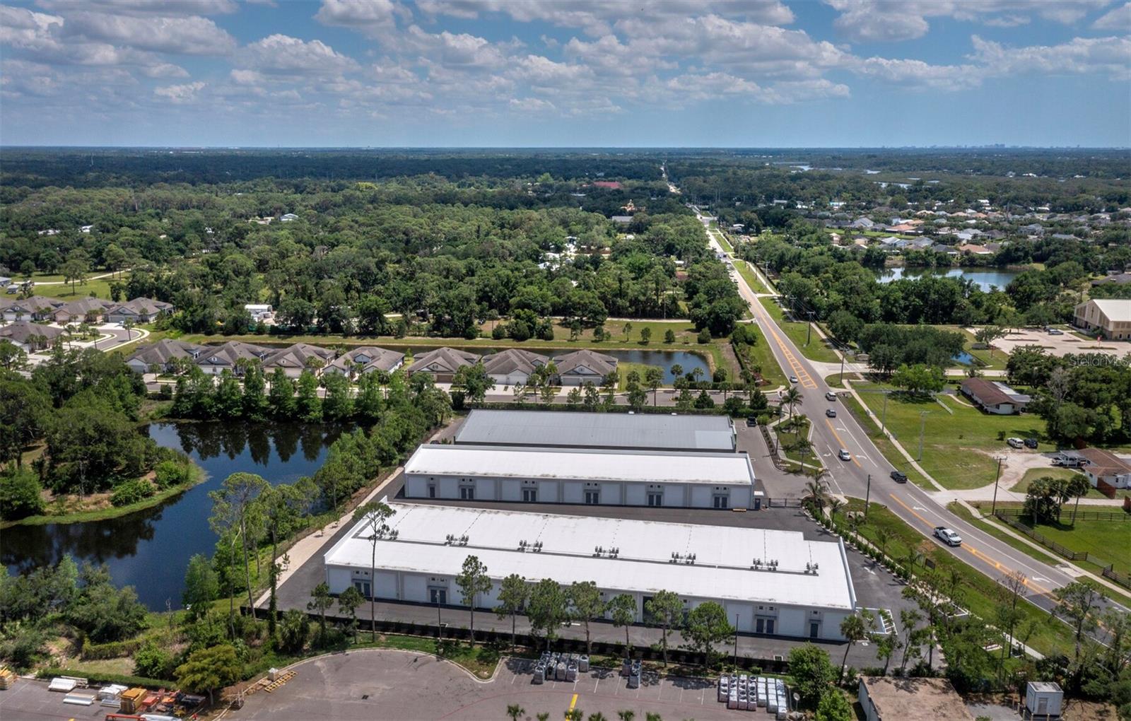 SR 64 EXECUTIVE STORAGE - Residential Lease